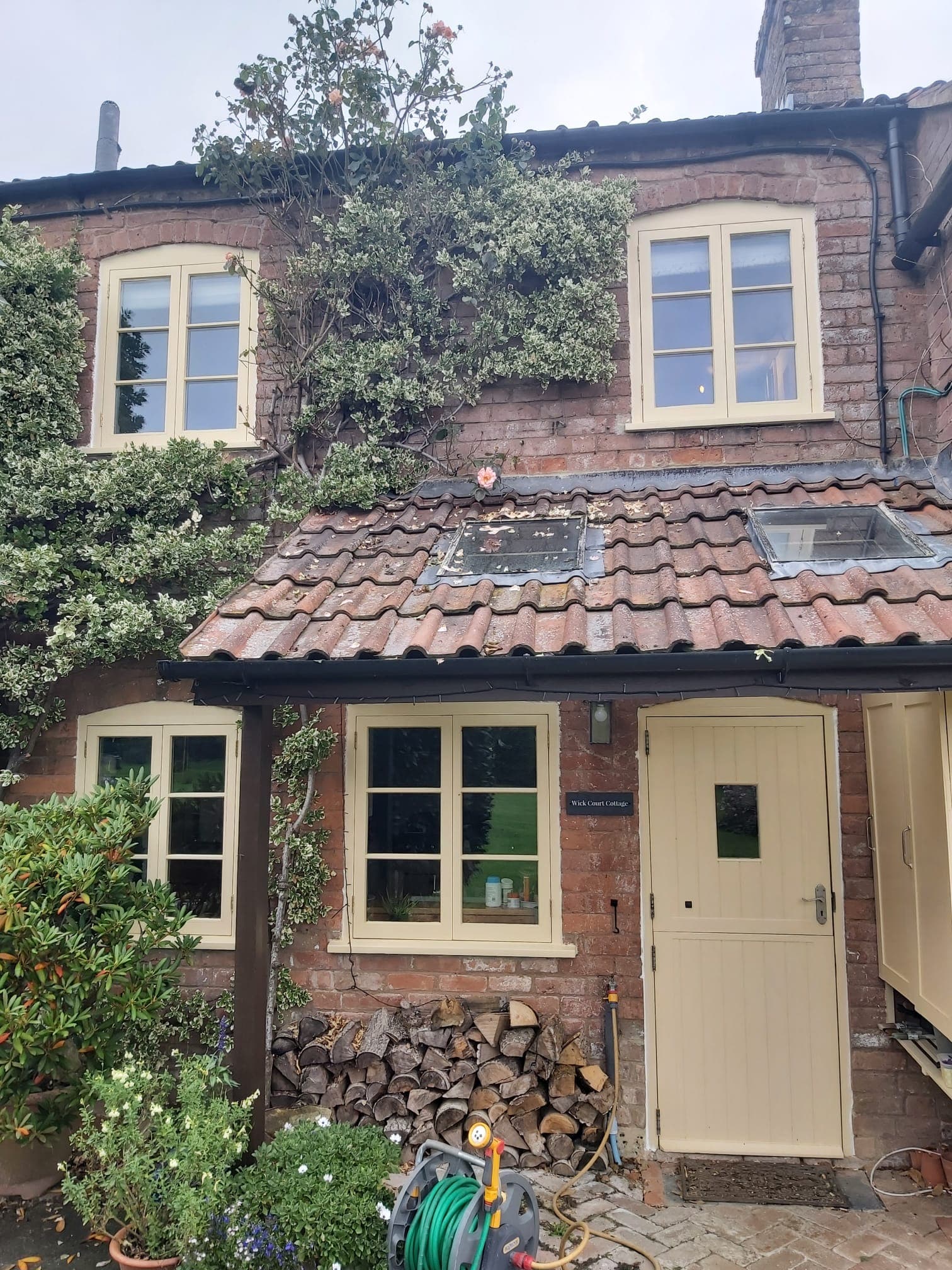 Expertly Crafted, Made-to-Measure Joinery